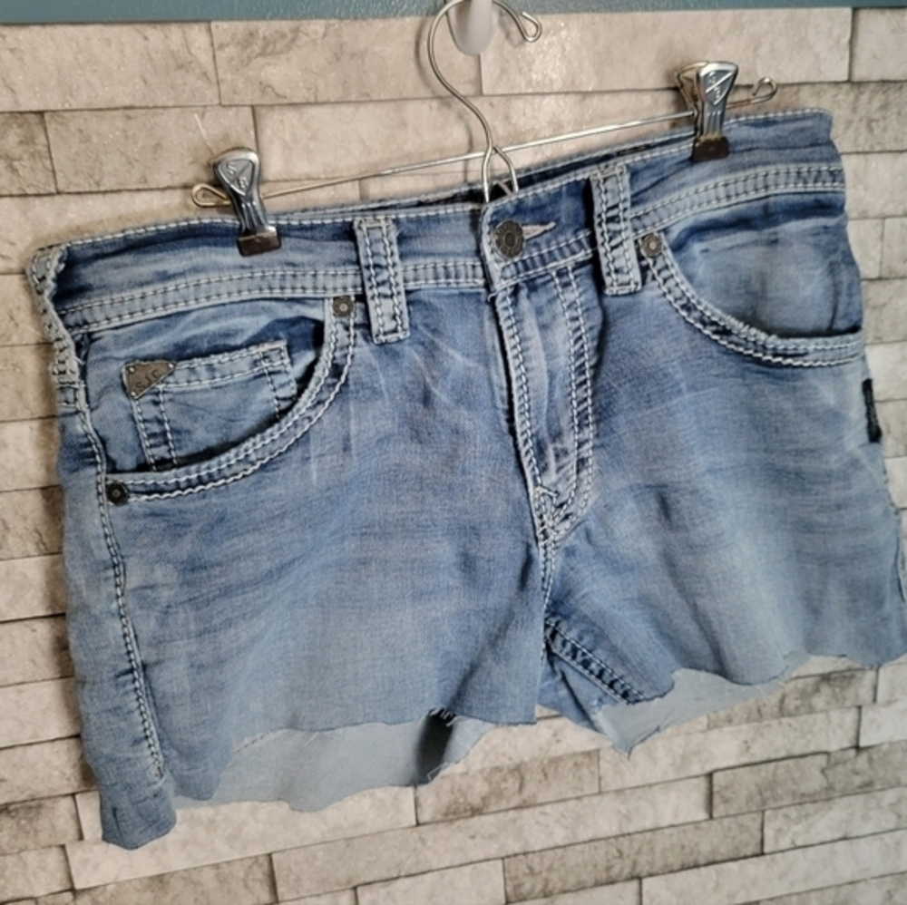 Silver Zac cutoff Jeans shorts size 32